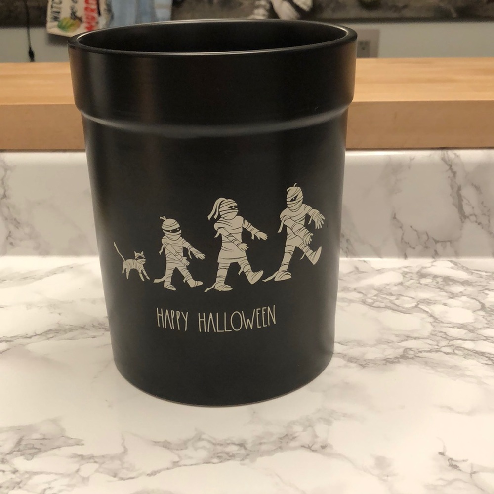 Black Rae Dunn Mummy family croc